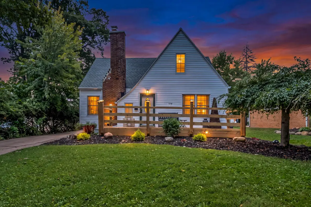179 Oakwood Drive, Mansfield, OH 44906 - #1