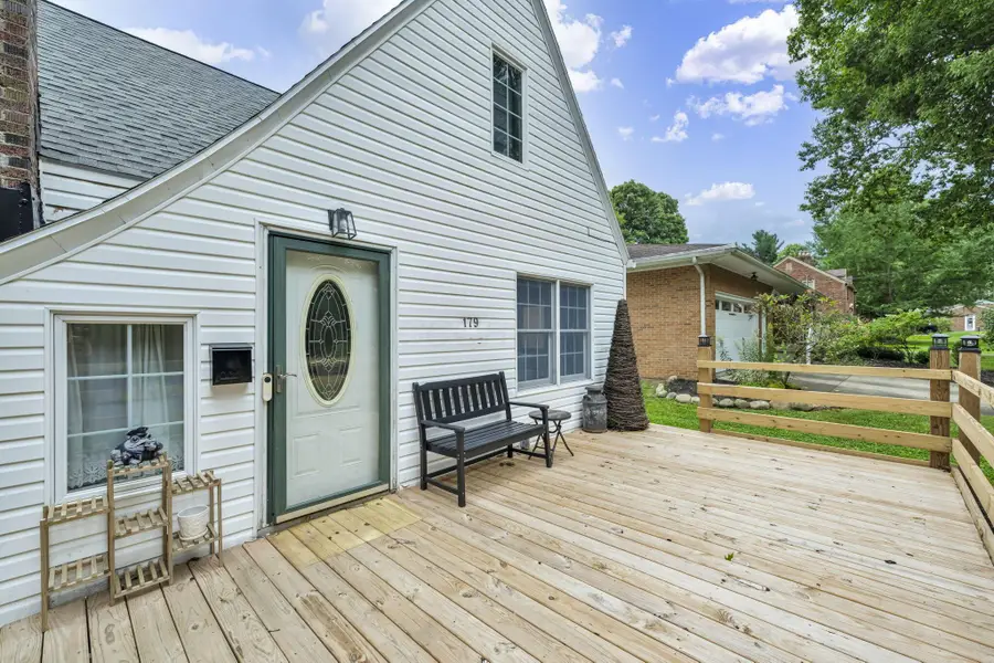 179 Oakwood Drive, Mansfield, OH 44906 - #3