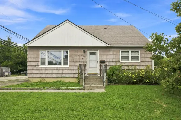 806 E Lincoln Avenue, Columbus, OH 43229