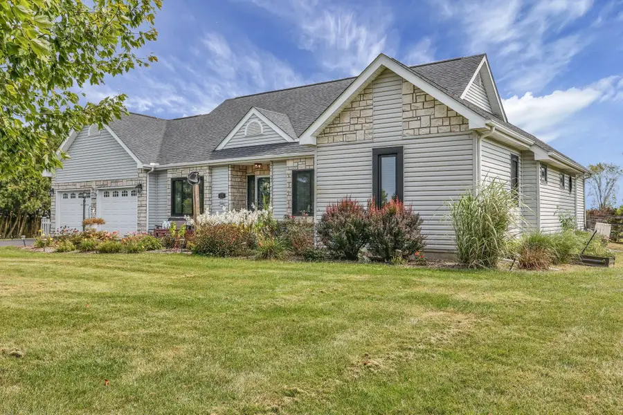 3166 Kropp Road, Grove City, OH 43123 - #3