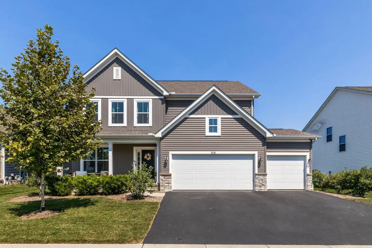 908 Heimat Haus Drive, Grove City, OH 43123 - #1