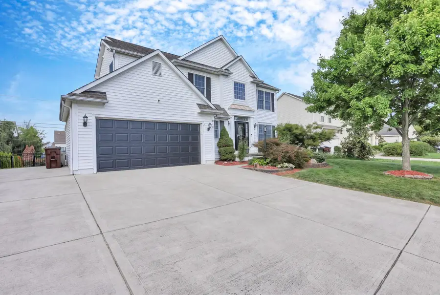 916 Washington Street, Pickerington, OH 43147 - #3
