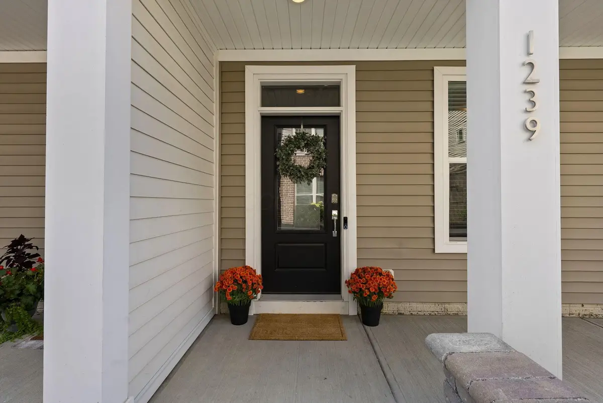1239 Cromartie Lane, Columbus, OH 43201 - #1