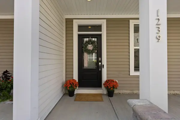 1239 Cromartie Lane, Columbus, OH 43201