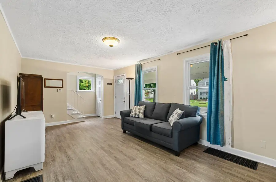 1099 Geers Avenue, Columbus, OH 43206 - #3