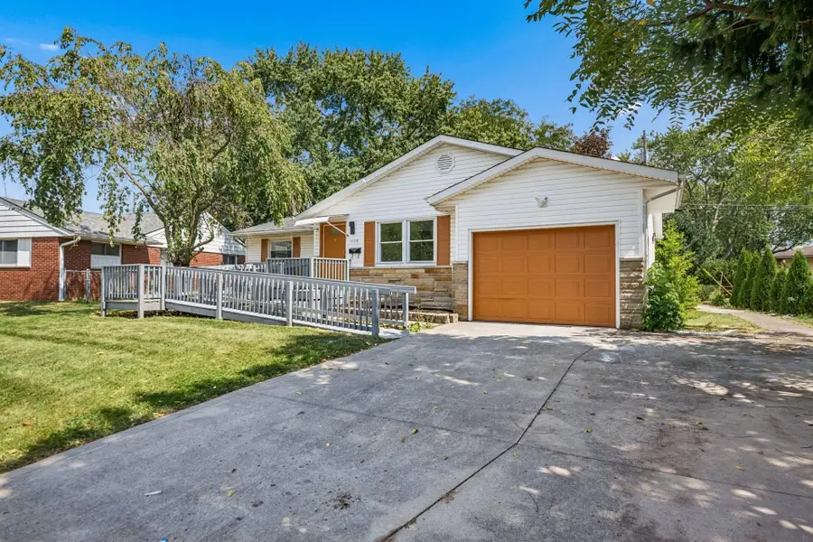 1116 Marland Drive N, Columbus, OH 43224 - #3