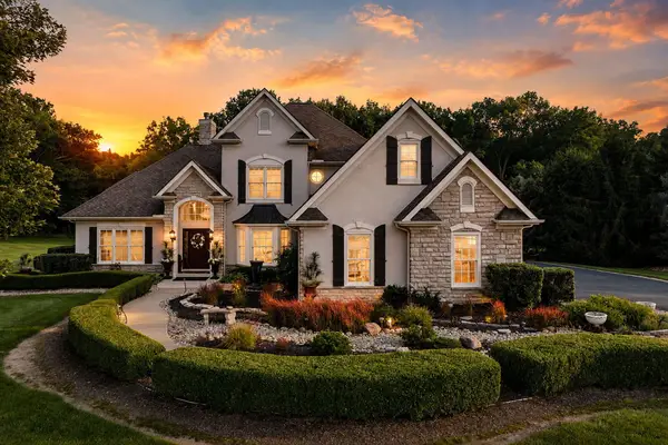 10092 Galena Pointe Drive, Galena, OH 43021