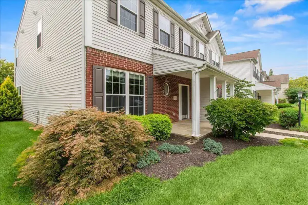 3735 Grimes Drive, Columbus, OH 43204