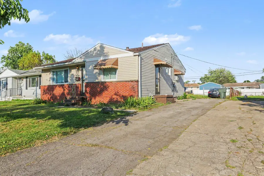 1844 Kelton Avenue, Columbus, OH 43207 - #2