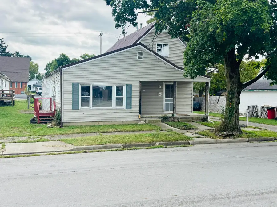 417 Half Avenue, Circleville, OH 43113 - #2