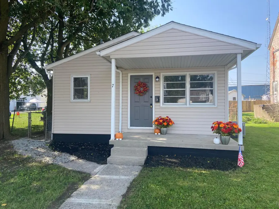 7 Maple Street, Jeffersonville, OH 43128 - #2