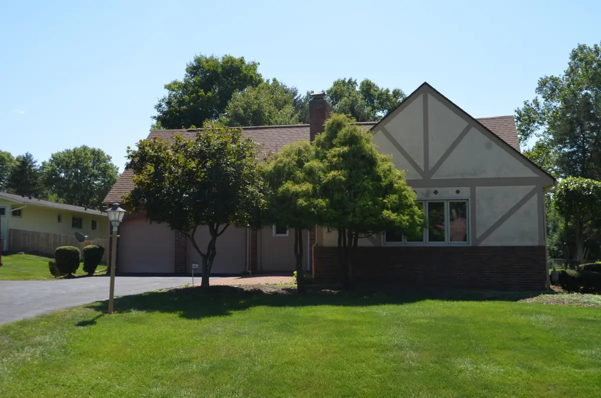 898 Plum Ridge, Columbus, OH 43213 - #1