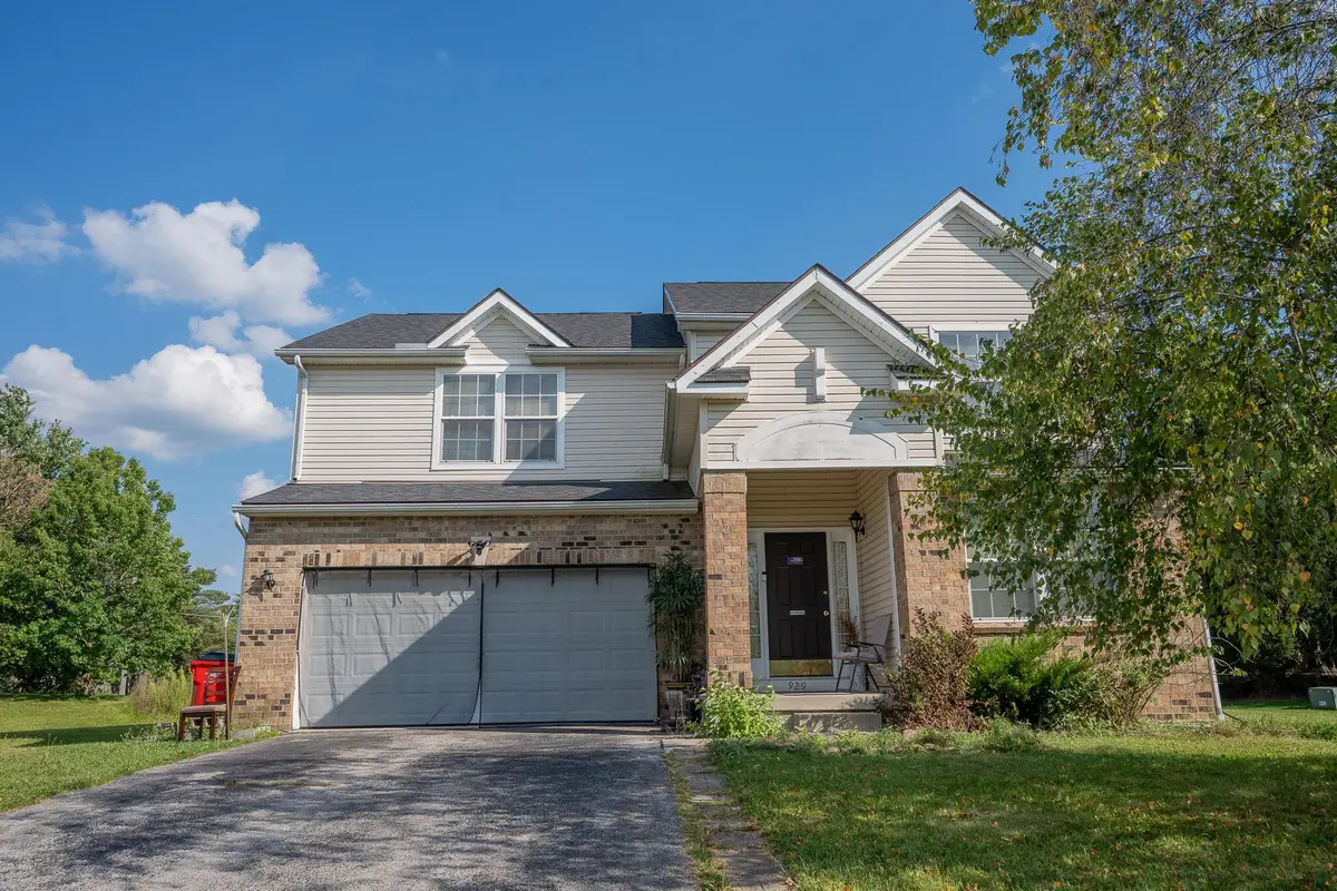 929 Lockmead Court, Pataskala, OH 43062 - #1