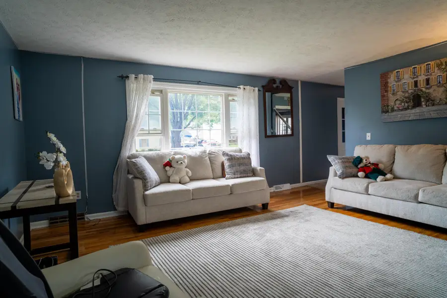 6272 Skywae Drive, Columbus, OH 43229 - #3
