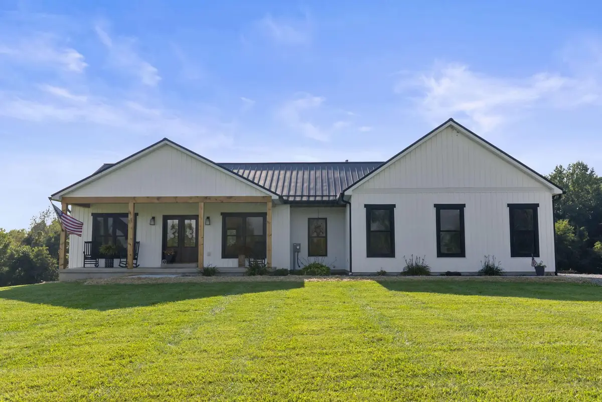 4675 Hunt Road, Hopewell, OH 43746 - #1