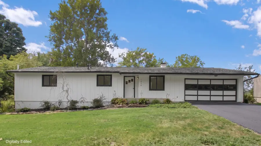1176 Cambridge Place, Circleville, OH 43113 - #3