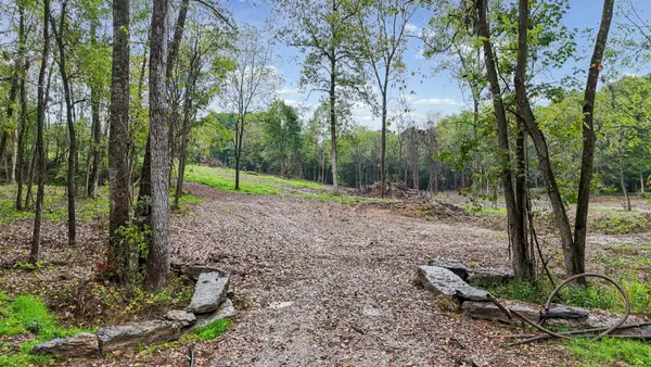7575 Township Road 58, Somerset, OH 43783