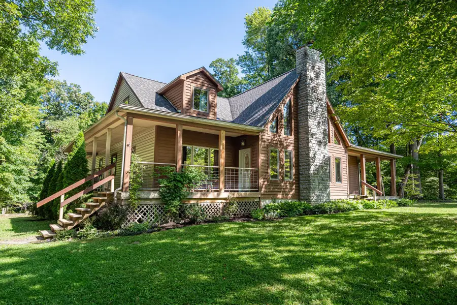28065 Mckee Road, Frazeysburg, OH 43822 - #2