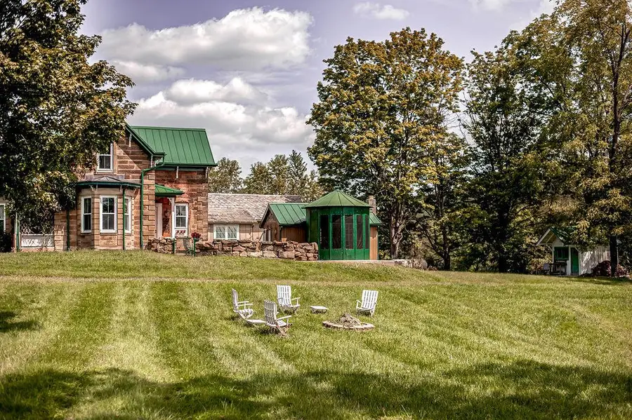 24754 Shurtz Road, New Plymouth, OH 45654 - #2