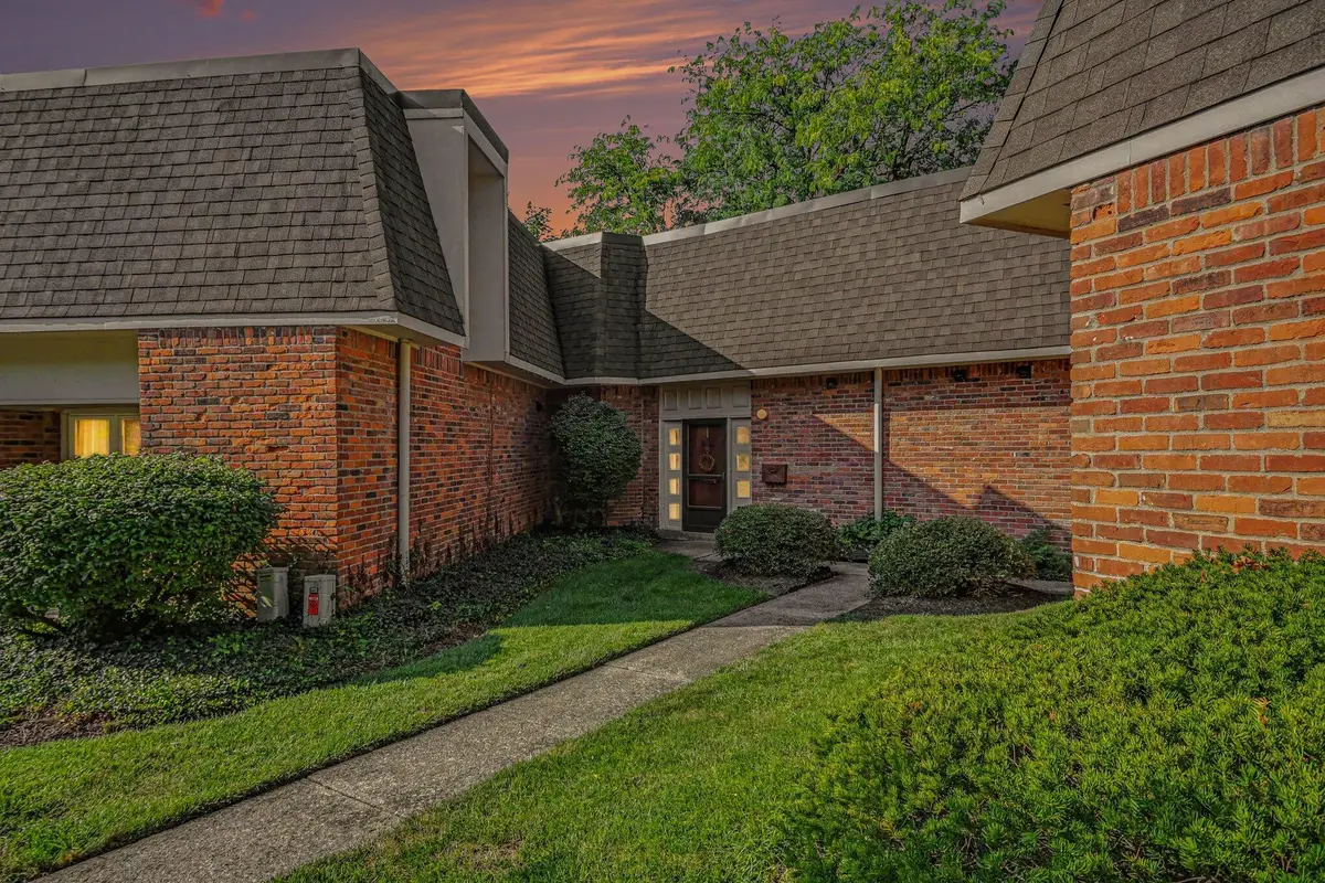 1501 Lafayette Drive, Columbus, OH 43220 - #1