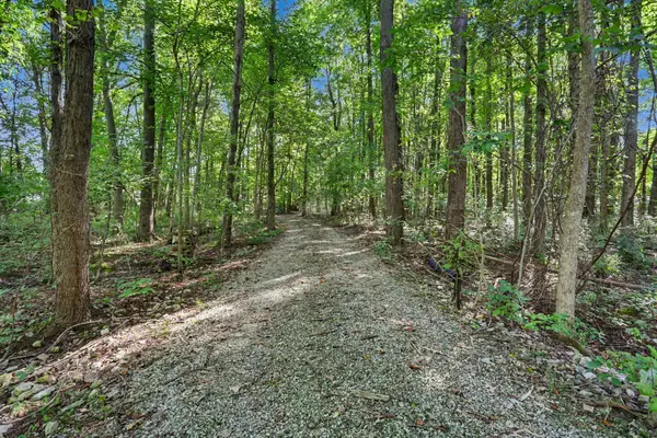 7090 Nichols Lane, Johnstown, OH 43031