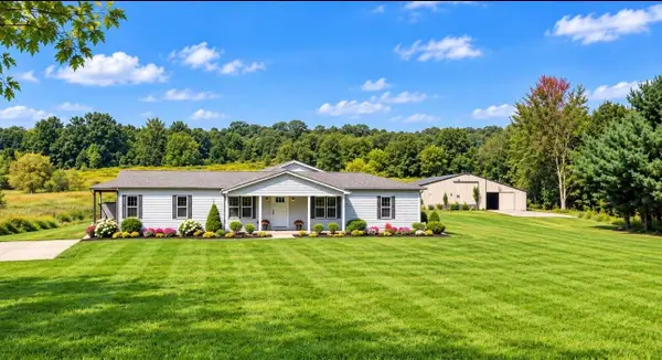 12183 Young Road, Amanda, OH 43102