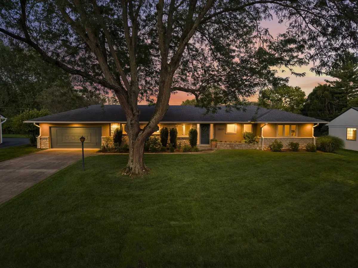 3800 Chevington Road, Upper Arlington, OH 43220 - #1