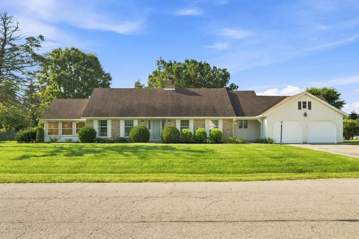 1213 Countryside Drive, Washington Court House, OH 43160 - #1