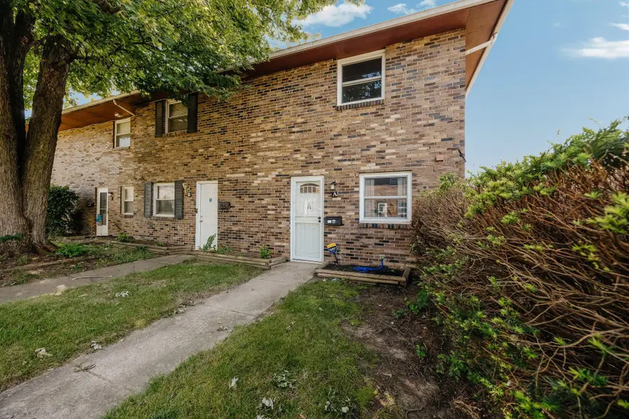 1226 Woodbrook Circle, Columbus, OH 43223 - #3