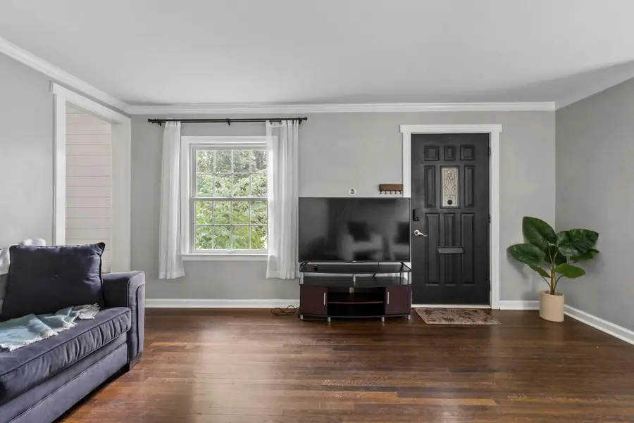 1826 Kenny Road, Columbus, OH 43212 - #3