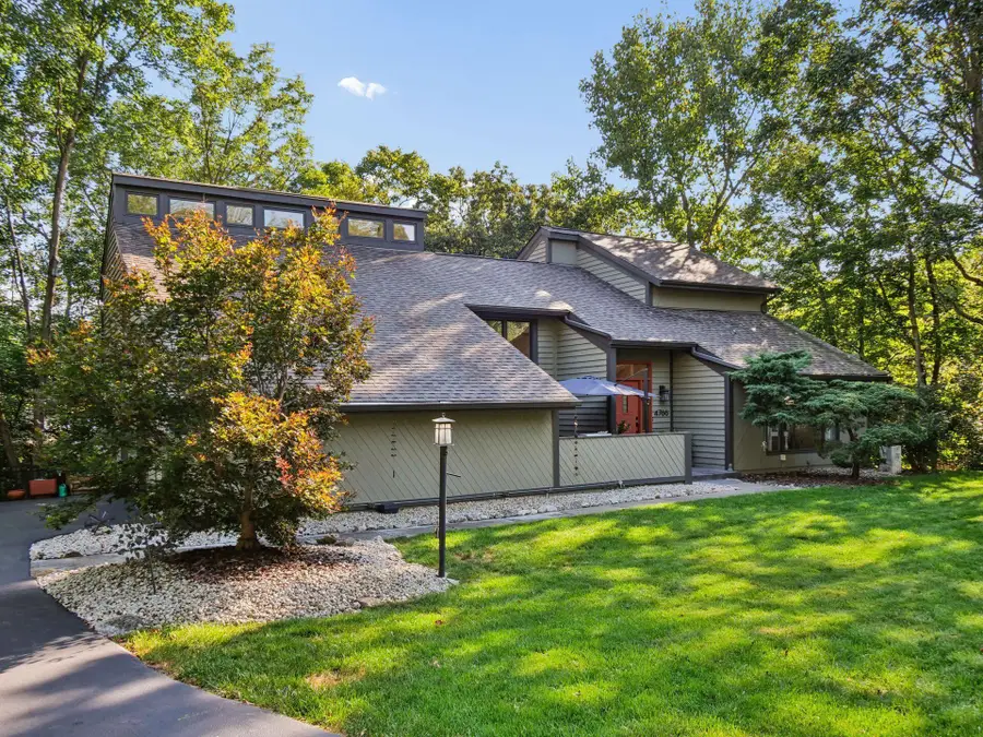 4766 Donegal Cliffs Drive, Dublin, OH 43017 - #2