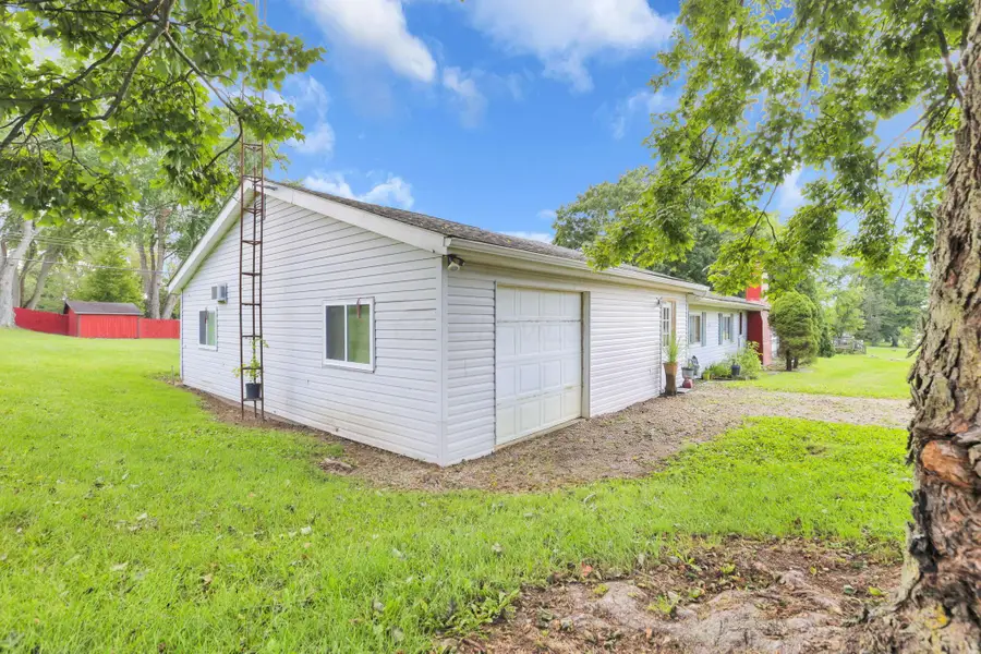 7318 Licking Springs Road Ne, Newark, OH 43055 - #2