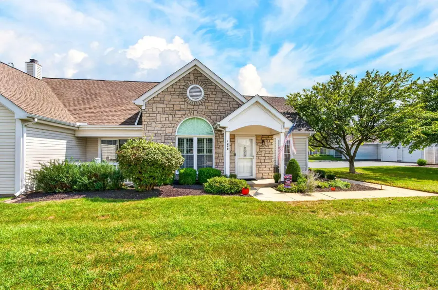 1243 Dunhurst Street, Circleville, OH 43113 - #2
