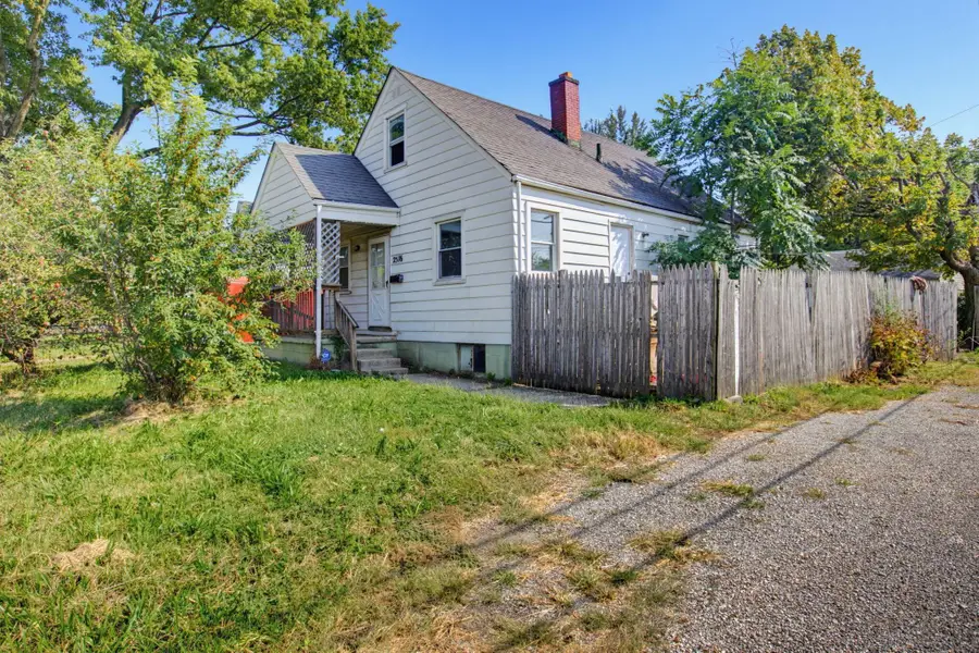 2576 Beulah Road, Columbus, OH 43211 - #2