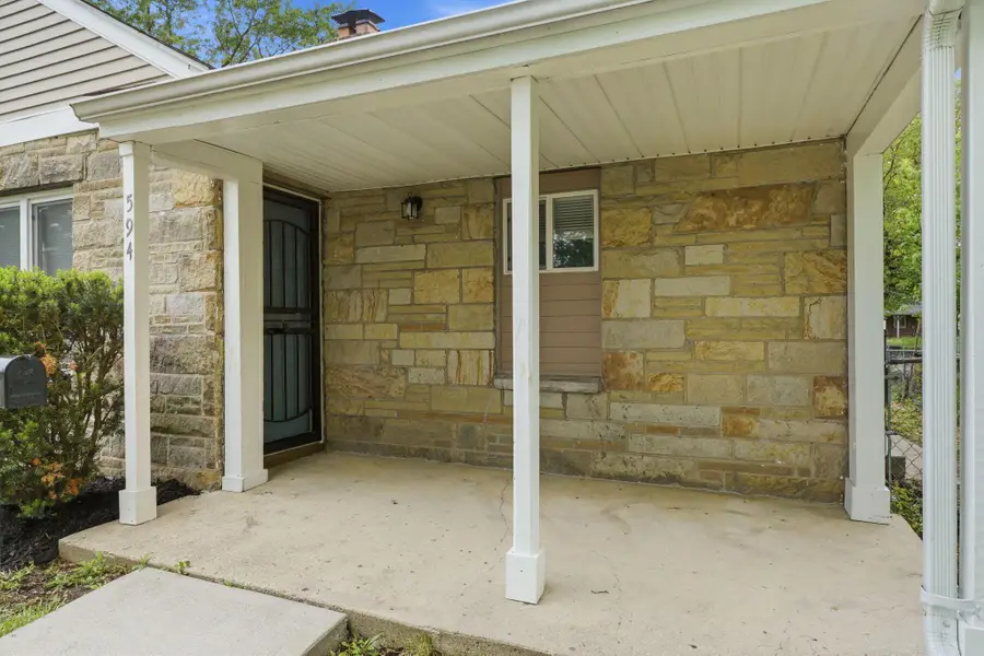 594 Whitethorne Avenue, Columbus, OH 43223 - #3