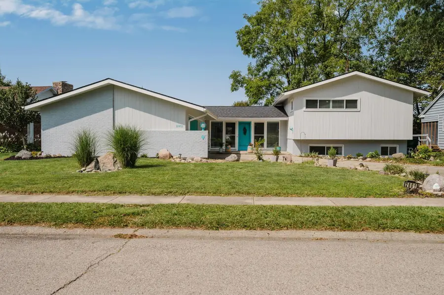 2801 Wellsford Lane, Springfield, OH 45503 - #2