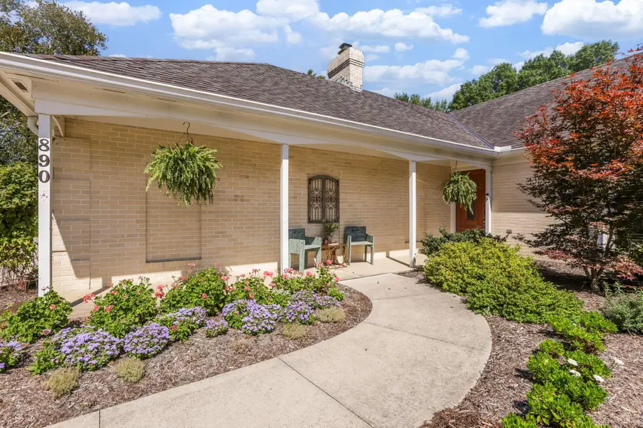 890 Lookout Point Drive, Columbus, OH 43235 - #3