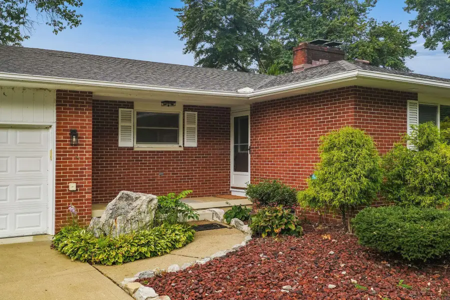 2801 Maplewood Drive, Columbus, OH 43231 - #2
