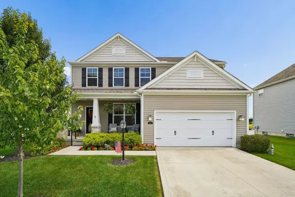 134 Broadmoore Boulevard, Pataskala, OH 43062
