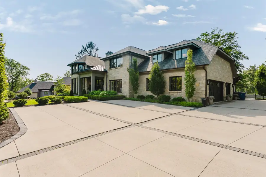 5932 Whittingham Drive, Dublin, OH 43017 - #3