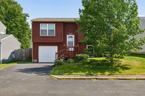 7626 Flynnway Drive, Worthington, OH 43085