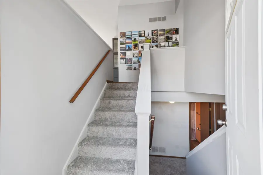 7626 Flynnway Drive, Worthington, OH 43085 - #2