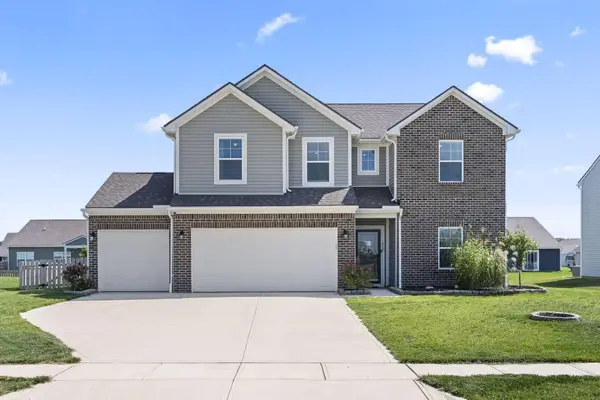 422 Quincy Circle, London, OH 43140