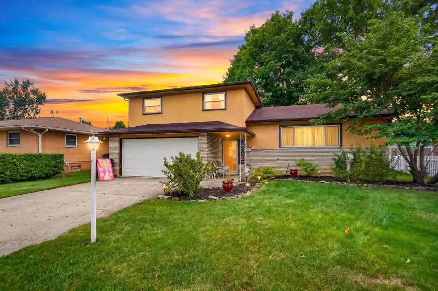 1345 Firwood Drive, Columbus, OH 43229 - #2