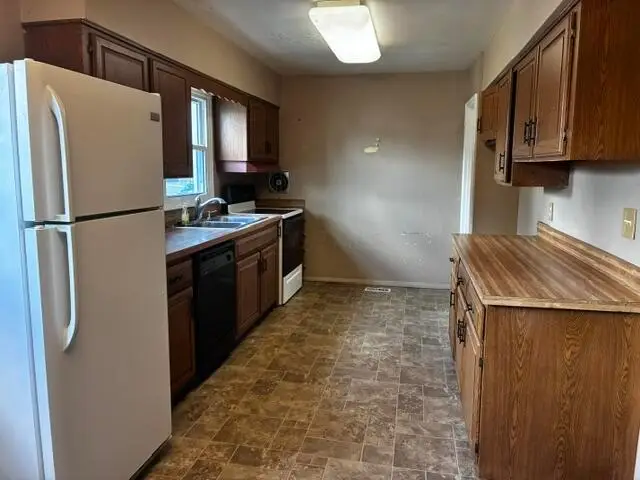 443 Beaver Avenue, Whitehall, OH 43213 - #2