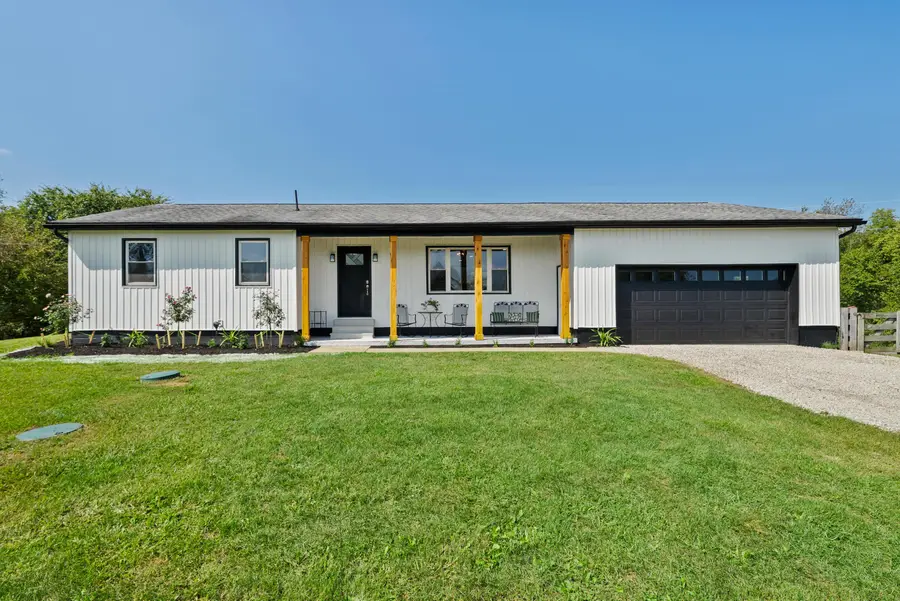5195 Barr Road Sw, Amanda, OH 43102 - #2