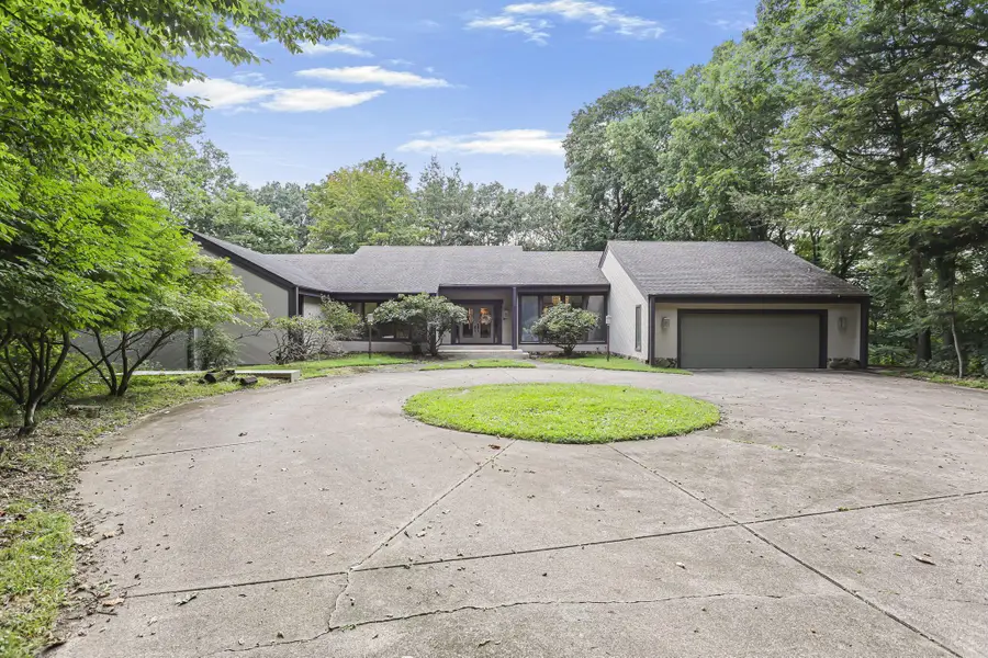 130 Dogwood Lane, Lancaster, OH 43130 - #3