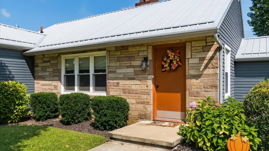 1617 Doaks Lane, Zanesville, OH 43701 - #2