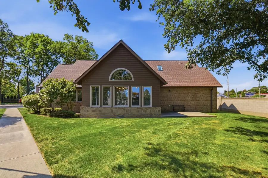 509 Leesburg Avenue, Washington Court House, OH 43160 - #3