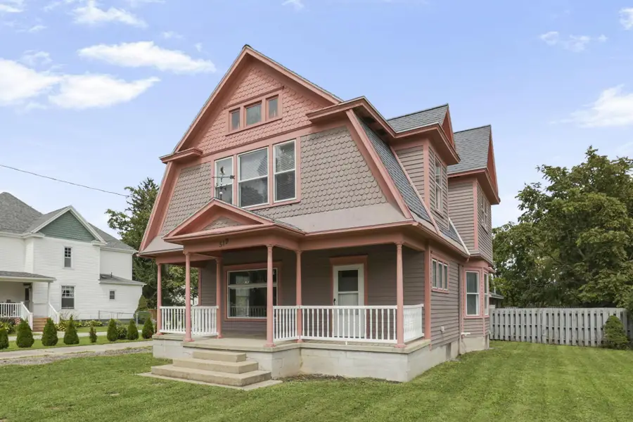 519 E Main Street, Hebron, OH 43025 - #3